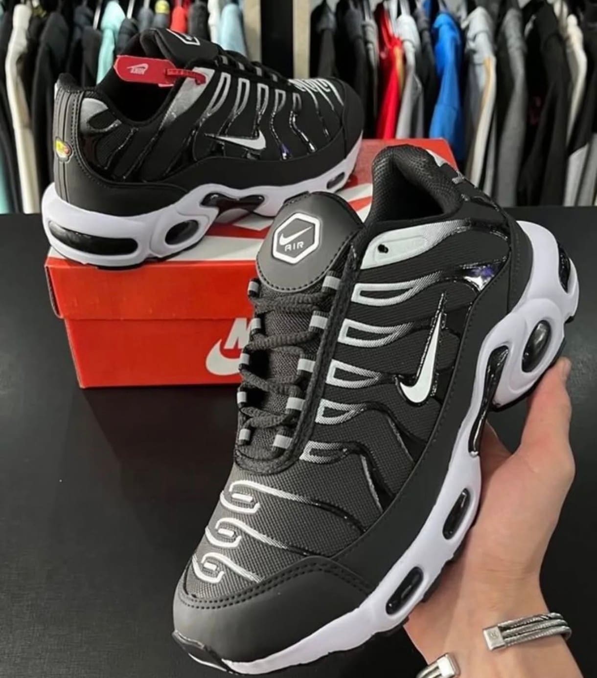 Tn